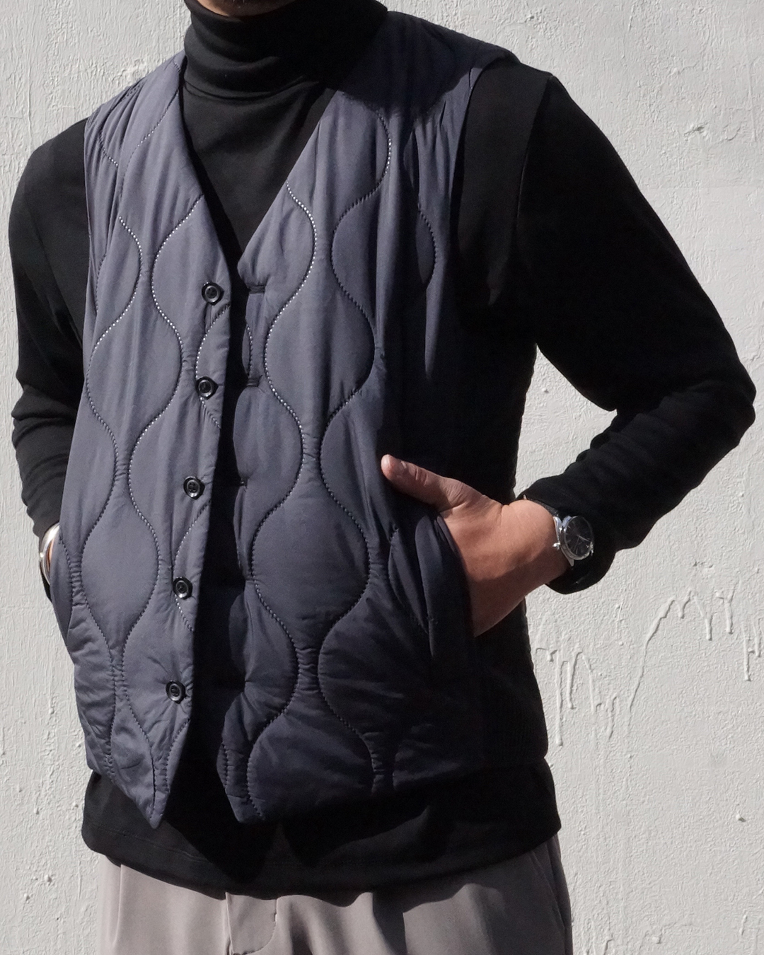 RV BLS BLK style 1080 31