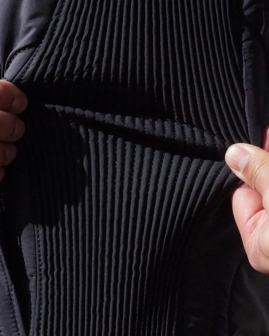 RV BLS BLK style 1080 37