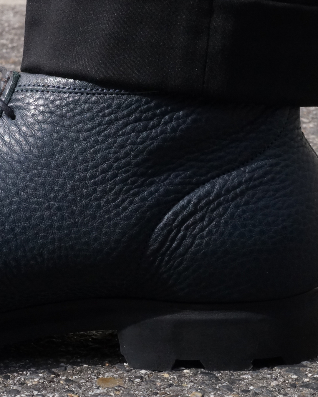 別注モカシン NVY 着用 1080 16