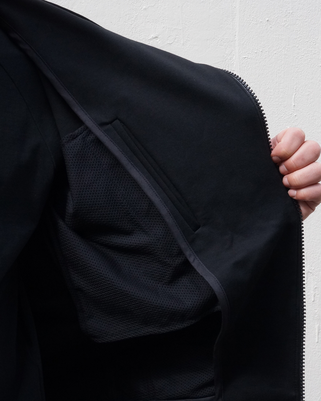 1102610031 BLK style 1080 18